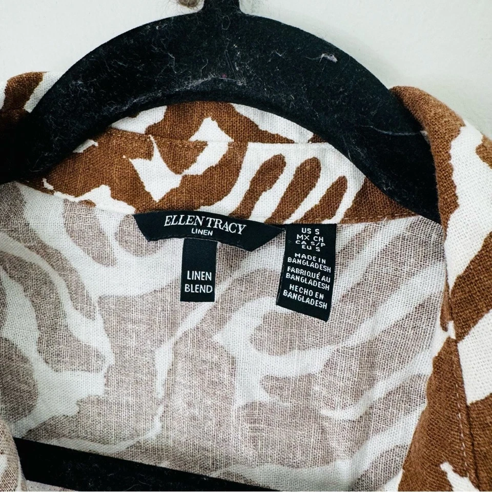 Ellen Tracy a symmetrical tank top Linen Animal Print women’s small Foto 4 de 4