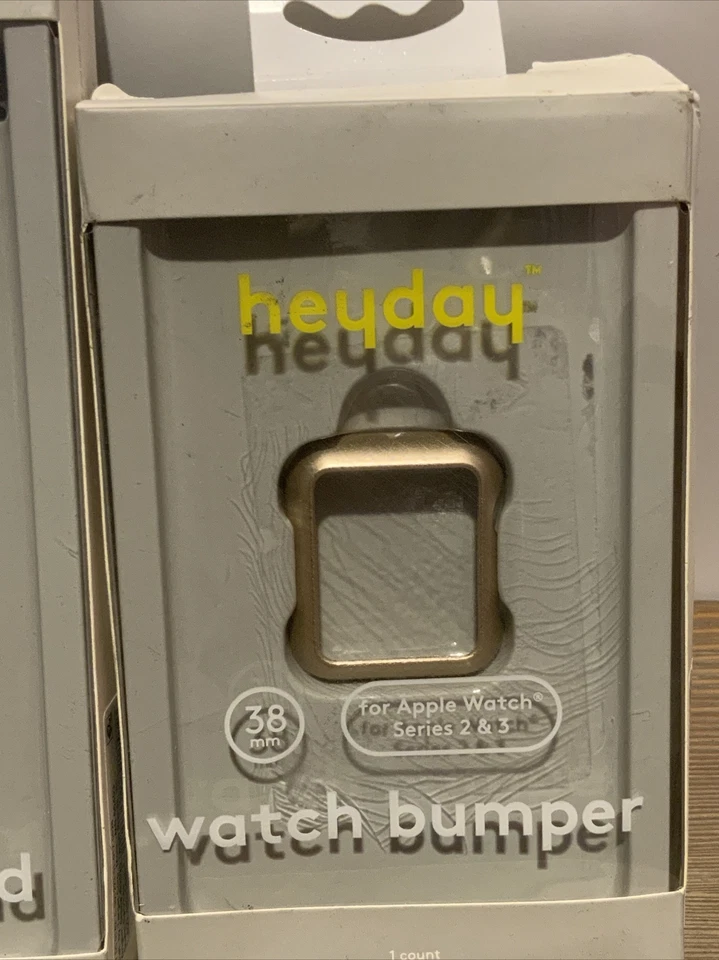 🍒 heyday Apple Watch Band & Watch Bumper 38/40mm Set Of 2‼️ - Image 3 of 4