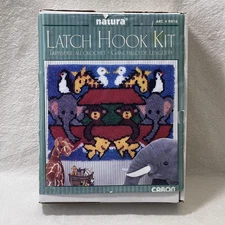 Vintage Natura Yarn NOAH'S ARK #R016 Latch Hook Kit 20x27" Started Animals Zoo