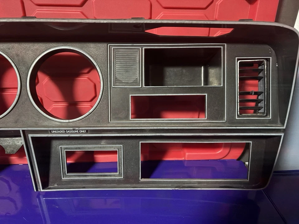 Dodge D150 1989 tablero velocímetro cuadro de instrumentos bisel moldura Foto 3 de 4