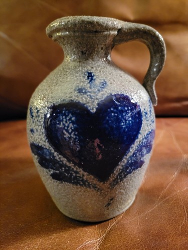 ROWE POTTERY 5 3/4" SALT GLAZED STONEWARE PITCHER/JUG w/HEART - CAMBRIDGE, WI - Picture 1 of 7