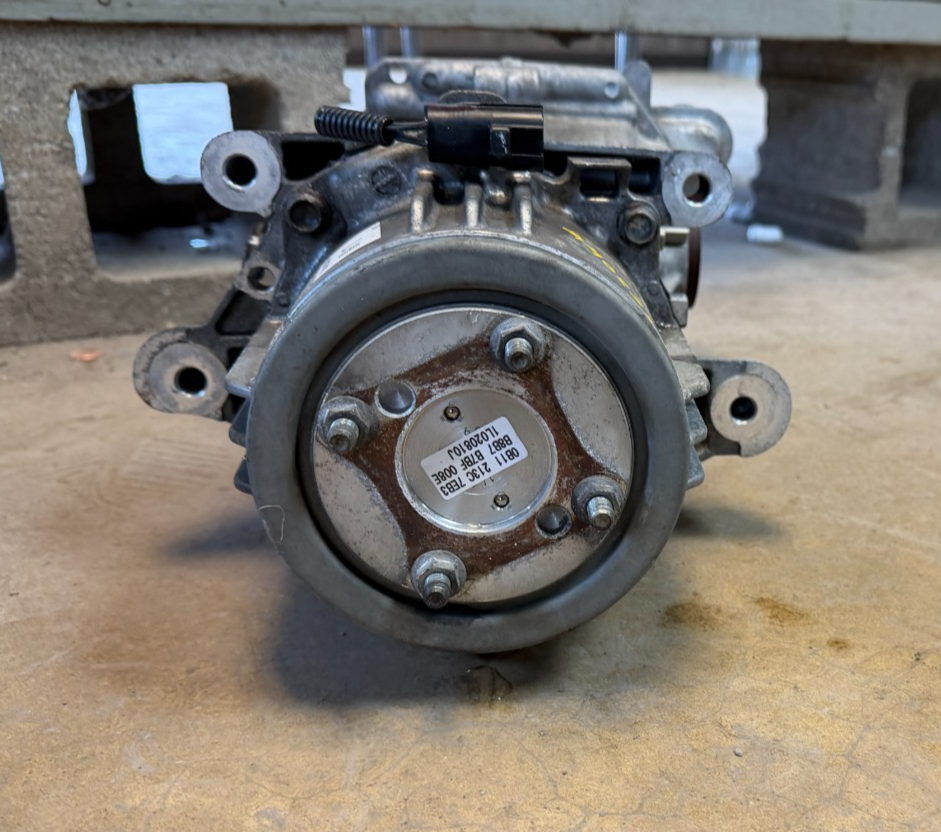2019-2022 Mazda 3 20-23 CX-30 Rear Axle Differential Carrier