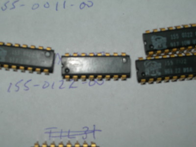 Tektronix Custom IC P/N 155-0122-00