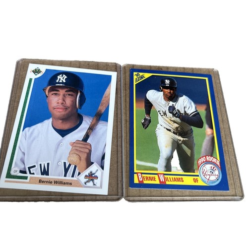 Bernie Williams 1999 Upper Deck Game Used Bat Baseball Card NEAR 