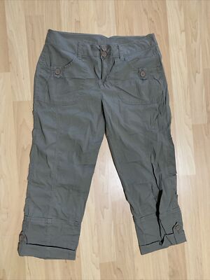 DKNY Active Size 4 Women s Lightweight Cargo Crop Pants Inseam 19 