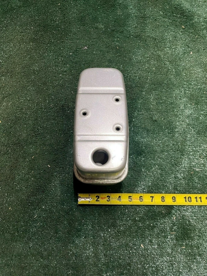 John Deere OEM D100 D105 D110 D120 X120 X125 BRIGGS ENGINE MUFFLER GY21535 USA - Image 2 of 2