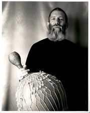 LD367 Original Photo WORLD DRUMS SHEKERE BEADED GOURD MUSICAL INSTRUMENT