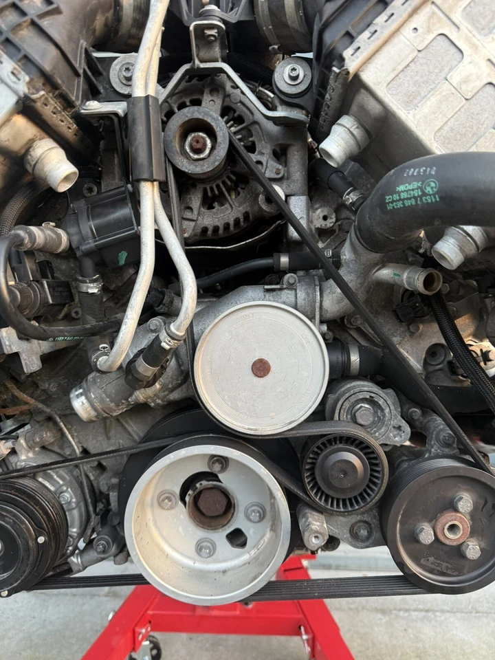Motor BMW S63TU F10 M5 M6 2013 2014 2015 2016 98k milhas compressão disponível - Imagem 3 de 4