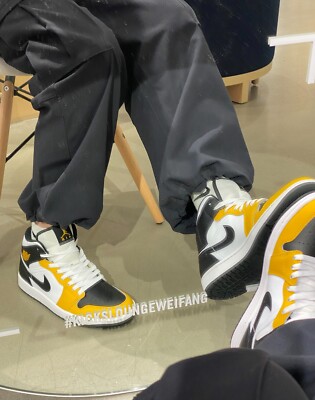 シューズ(男性用) Nike Air Jordan 1 Mid \"Yellow Ochre\"27.0 Nike Air Jordan 1 Mid 