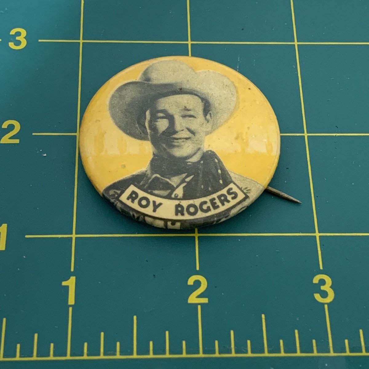 Vintage 1950's Roy Rogers button pin-back yellow 1.75” | eBay