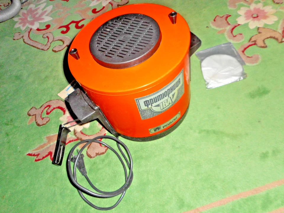 Винтажная электрическая фритюрница 2,5 л металл. - Изображение 3 из 4