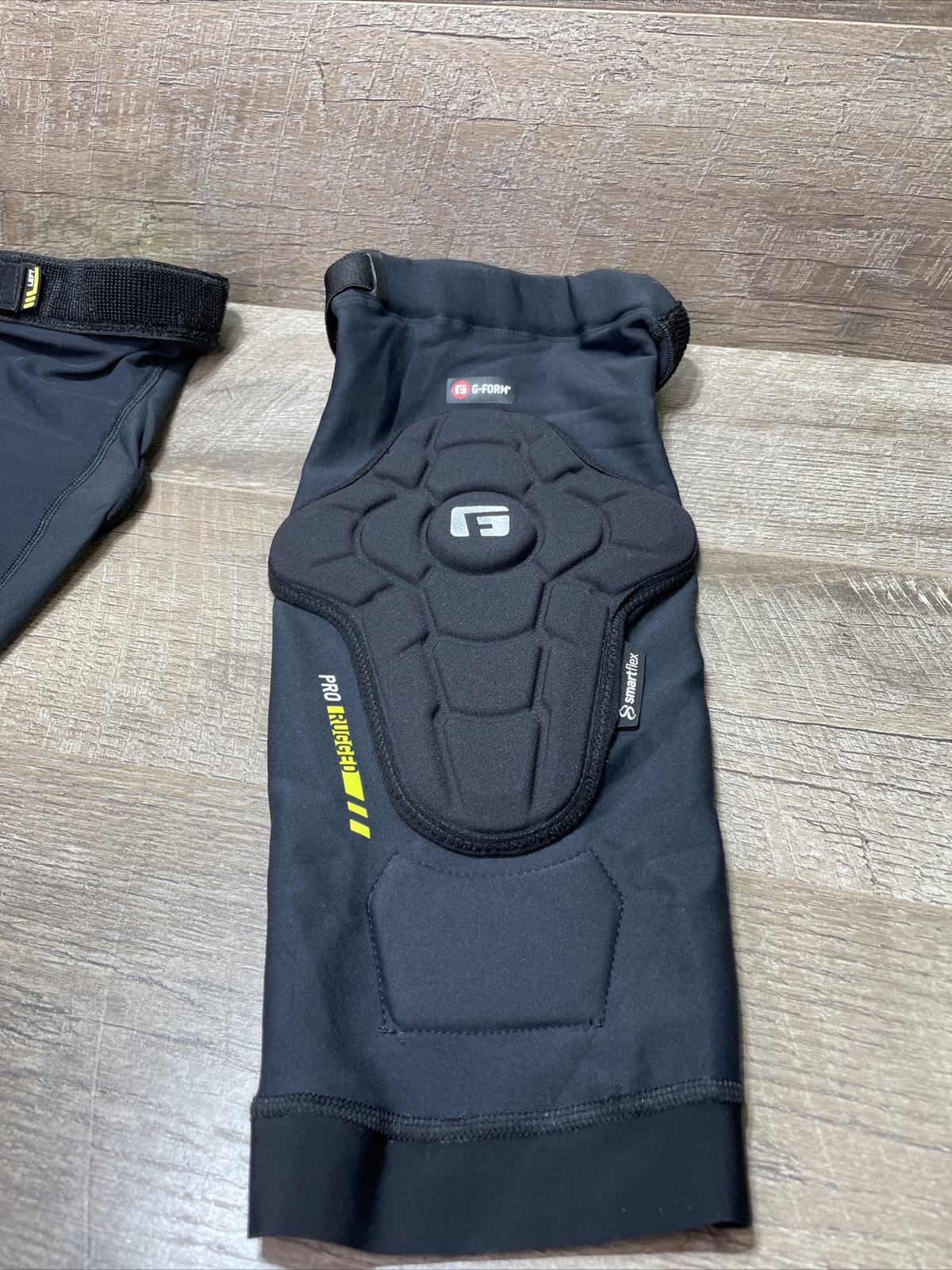 GForm PRO RUGGED 2 Knee Shin Pads Guards Size XL BMX MTB Downhill