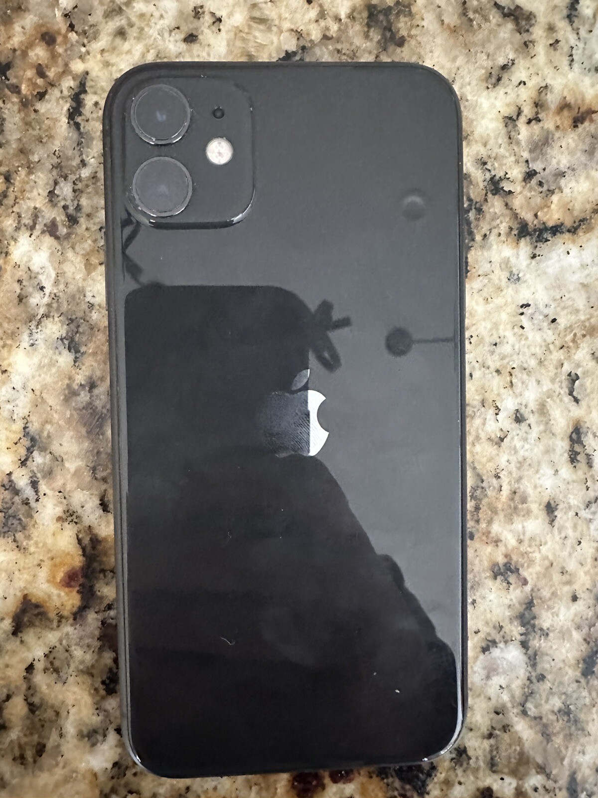 Apple iPhone 11 256GB Black (Unlocked) A2111. Excellent Condition