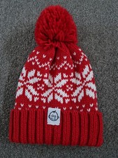 RARE Great Ormond Street Bobble Hat - Red/White - Snowflake Pattern