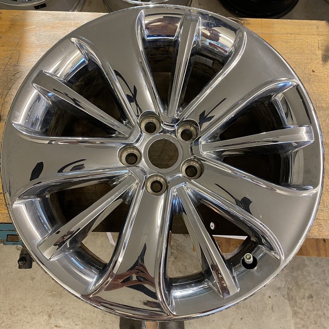 20102012 Ford Taurus 19x8 Aluminum 10 Spoke Chrome Clad Wheel Rim