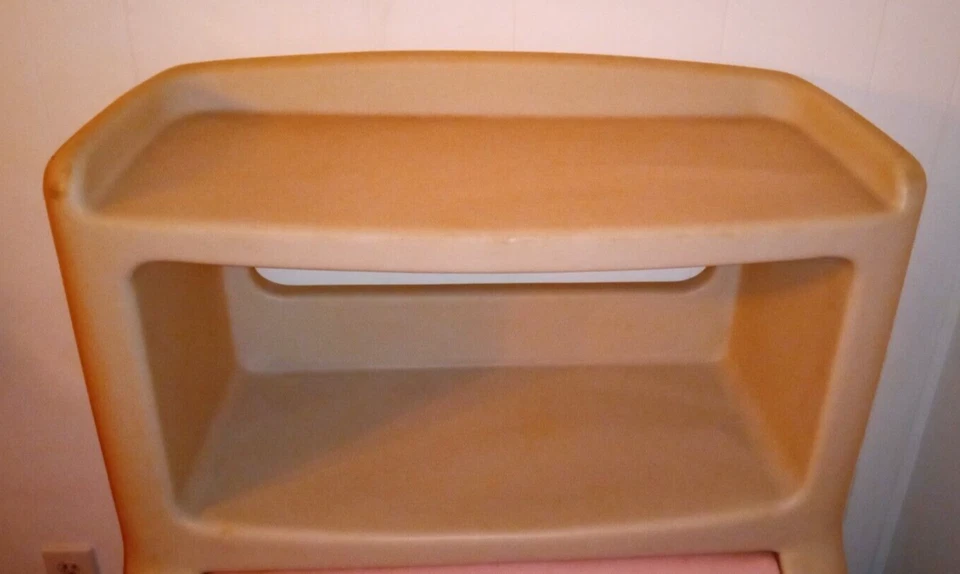 Estantería rosa paso 2 levantar y ocultar caja de juguetes almacenamiento recogida local Huntington Bch CA Foto 2 de 4