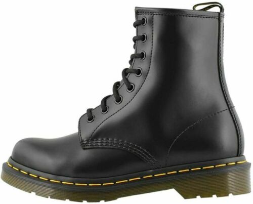 Stivali Impermeabili in Nubuck Milled Nero, Dr. Martens