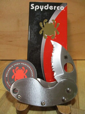 New Spyderco Cricket Serrated Edge Pocket Knife - C29S - Free Shipping