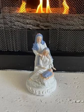 Vintage Berman & Anderson Musical Nativity Figurine 1979 Holy Family Jesus Mary