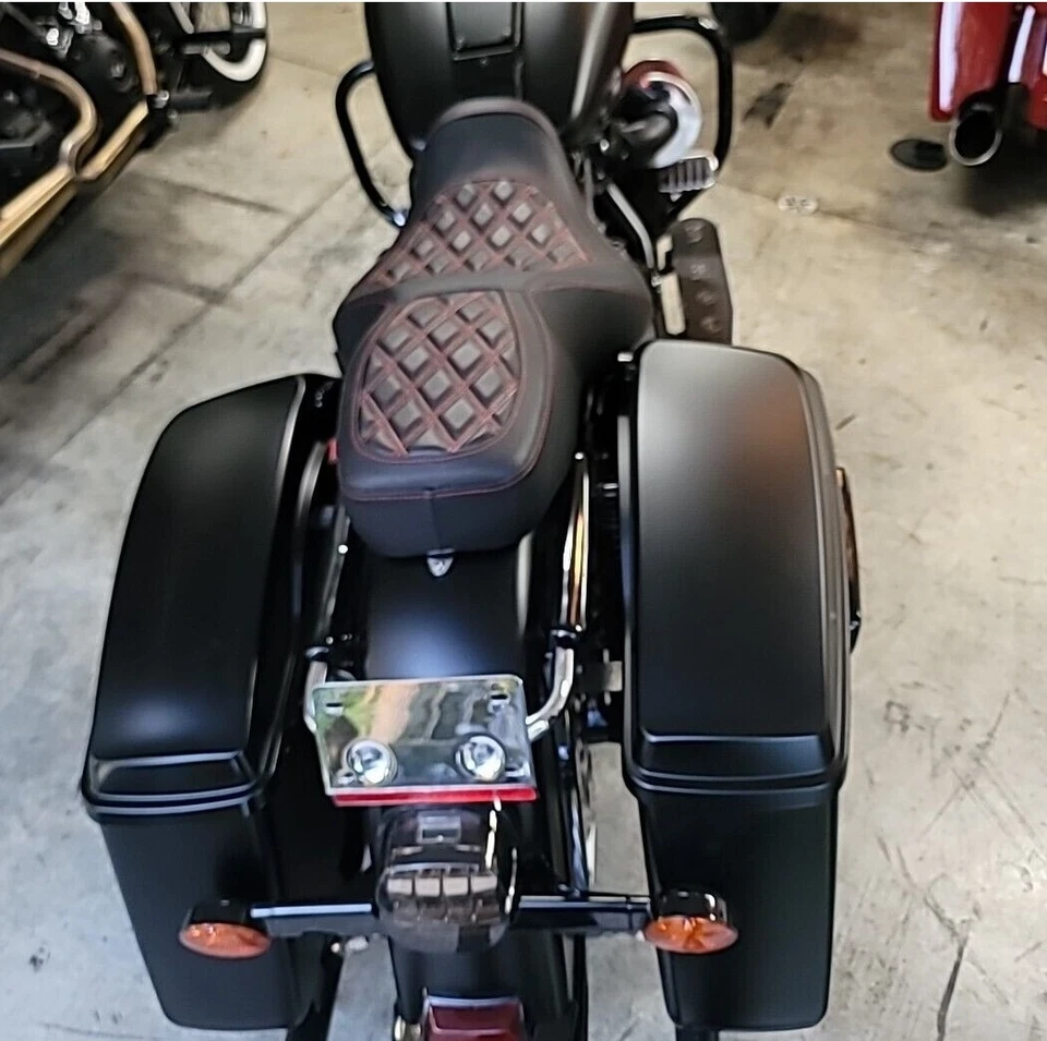 Red Stitch Full Set One-Piece Seat For Harley Electra Glide Road Glide 1997-2007 - Image 4 of 4