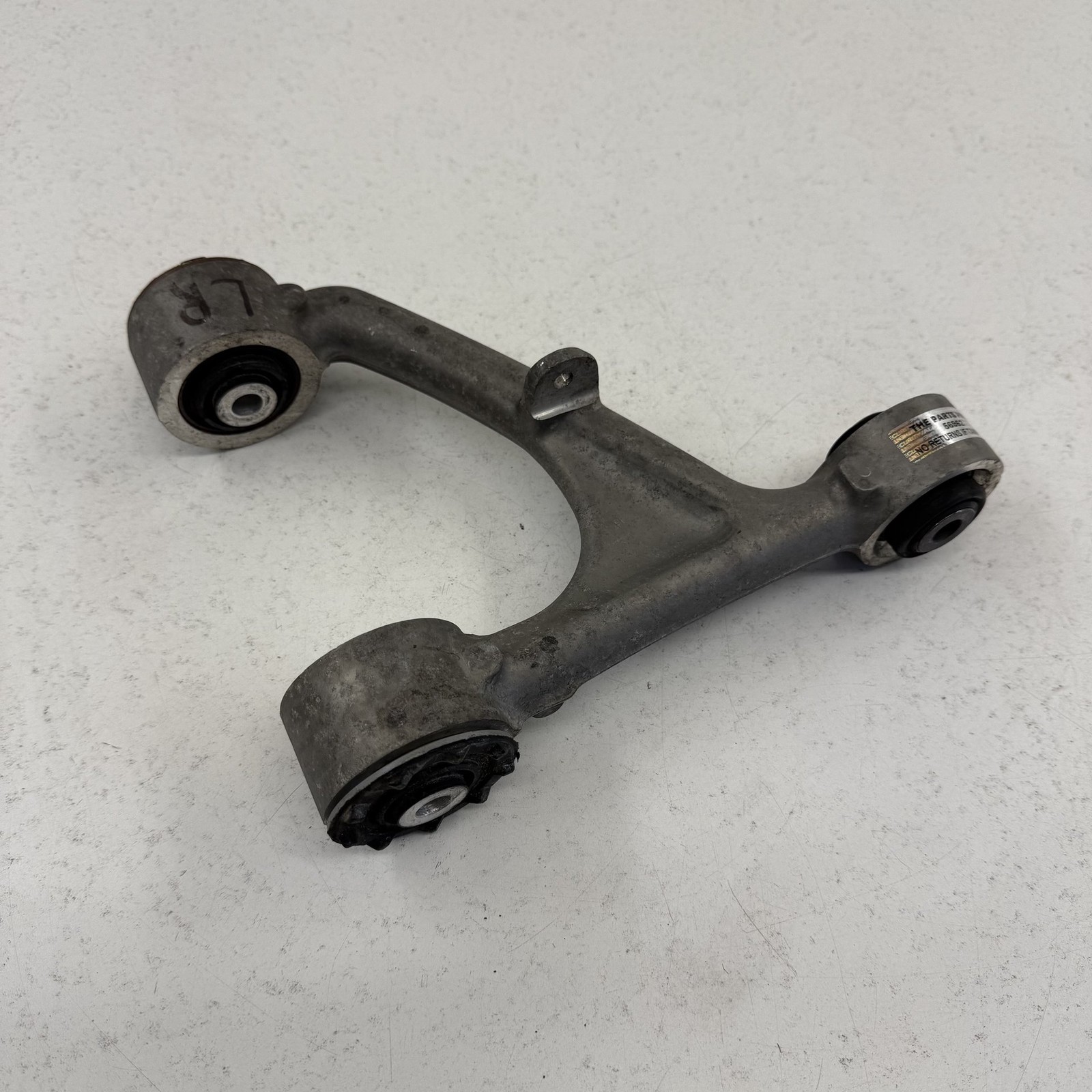 Aston Martin V8 Vantage 2006-2017 Rear Left Control arms Set