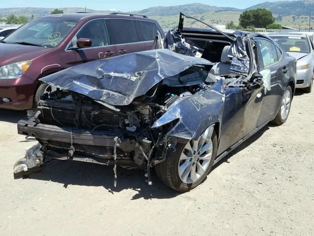 2013 LEXUS ES300H 燃油连接器带铁路 — 第 2/4 张图片