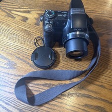 Sony DSC-H5 Super SteadyShot Digital Camera W Strap And Lens Cap FOR PARTS