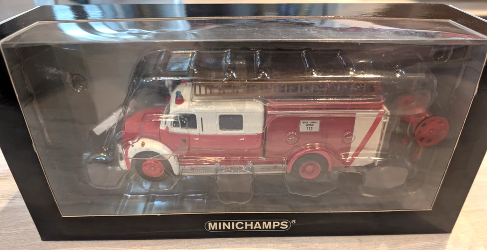 minichamps 1:43 Magirus Deutz Merkur LF 16 Feuerwehr Dortmund 439144170