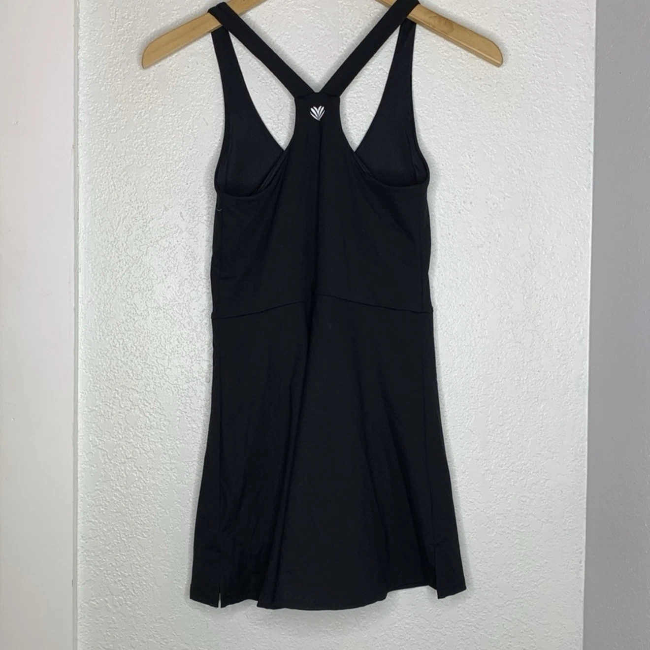 VETEMENTS Nuovo Forever 21 nero activewear sport tennis canotta vestito pantaloncini sotto XS