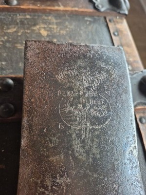 RARE TRUE TEMPER Seal  KELLY WORKS FLINT EDGE BEST AXE MADE 4 LB  PATTERN AXE