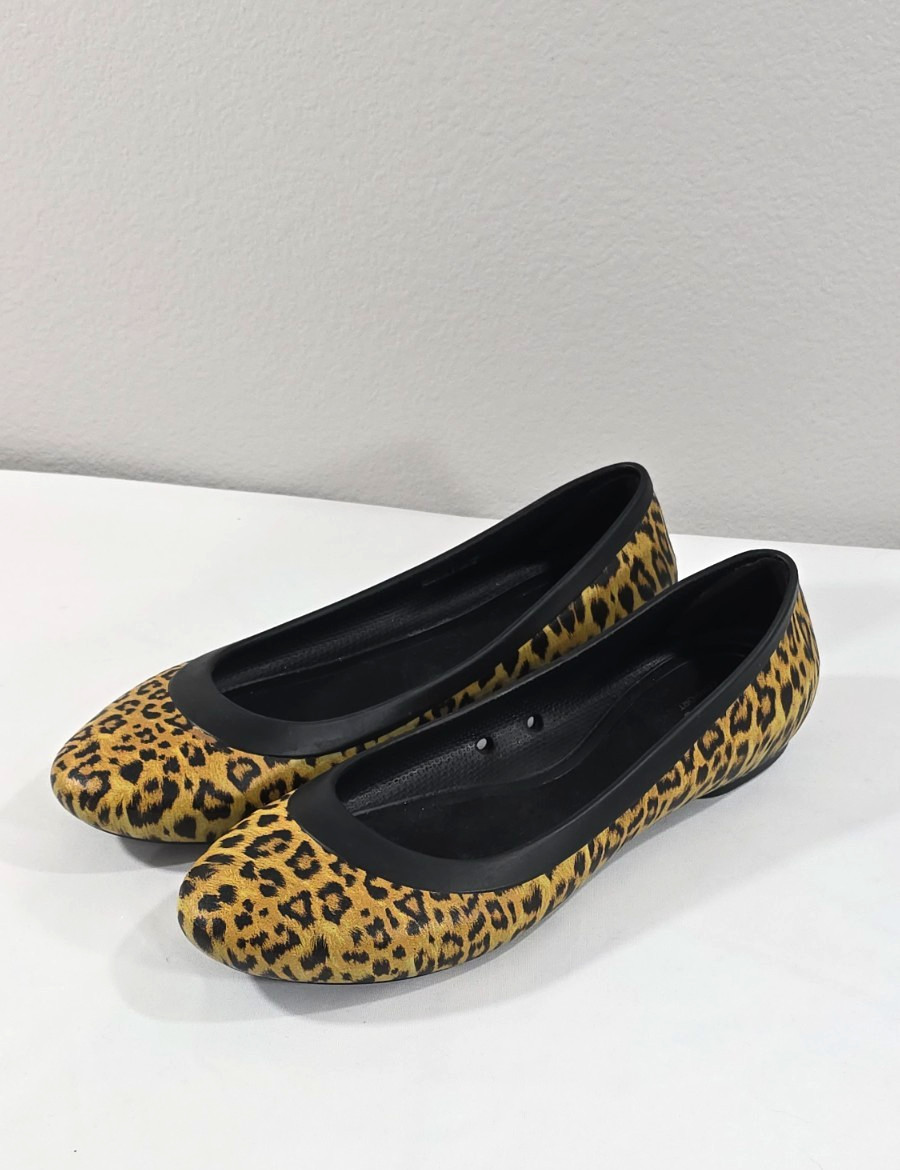Crocs Ballet Flats Lina Slip On Cheetah Print Comfort Shoes Women’s Size 10 EUC