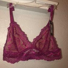 NWT Fredericks of Hollywood SZ Small Caroline Lace Overlay Triangle Cup Bralette