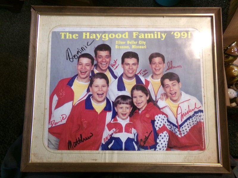 "The Haygood Family '99!  1999 Signed Framed Picture Silver $ City  Branson , MO