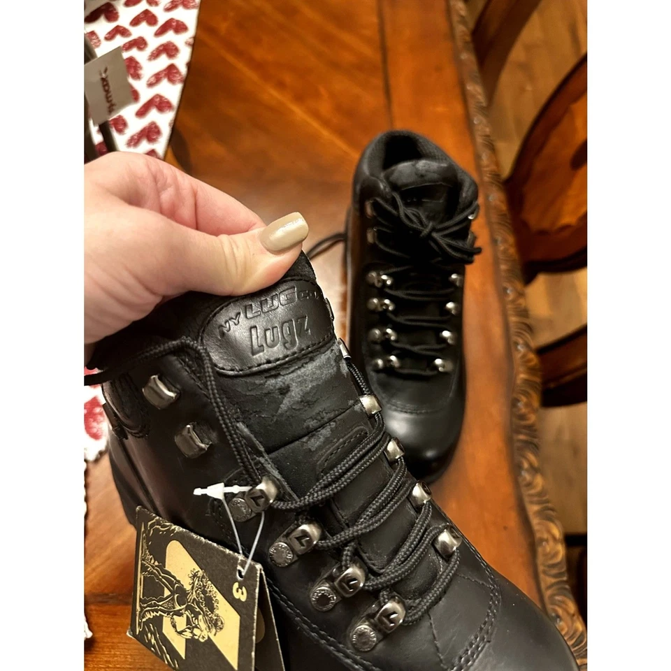 Botas Deadstock Vintage Y2K LUGZ Tamanho 4 Crianças/Meninos Grandes Novo com etiquetas - Imagem 3 de 4