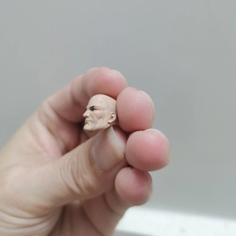 Раскрашенная скульптурная фигурка головы Лекса Лютора в масштабе 1:18 из мультфильма 3,75 дюйма - Изображение 3 из 3