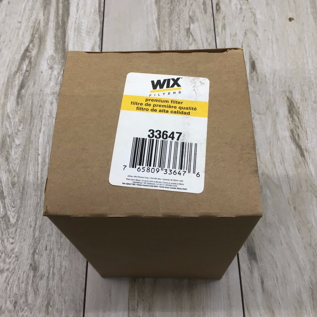 WIX 33647 - Fuel filter cross reference