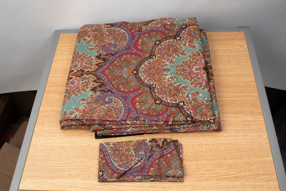 Ralph Lauren Home Collection Rod Pocket 1 Drapery Panel 84" X 84" With Tie Back - Image 3 of 4