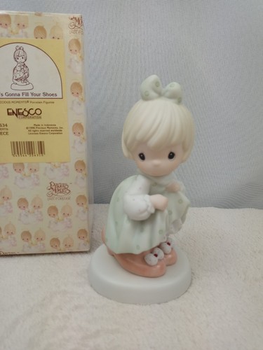 Precious Moments Figurine Enesco 531034 Who's Gonna Fill Your Shoes Boxed - Picture 2 of 24