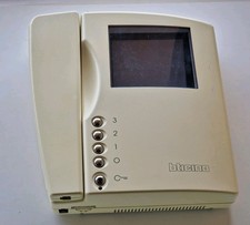 Bticino Terraneo Swing 334804 videocitofono da parete con staffa (NO 344804)