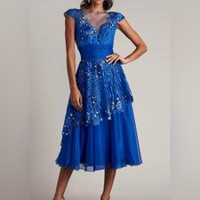 Tadashi Shoji Size 0 - CDU24414MD - Tea Length Cap Sleeve Dress $618 NWT