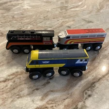 3 MAXIM ENTERPRISE WOODEN RAILWAY TRAIN ENGINE CAR MAGNETIC WOOD LOT COMPATIBLE