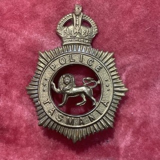 Obsolete Tasmania Police King’s Crown Cap Badge