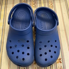 Crocs Medium Blue Slip-on Junior 6 Great Condition