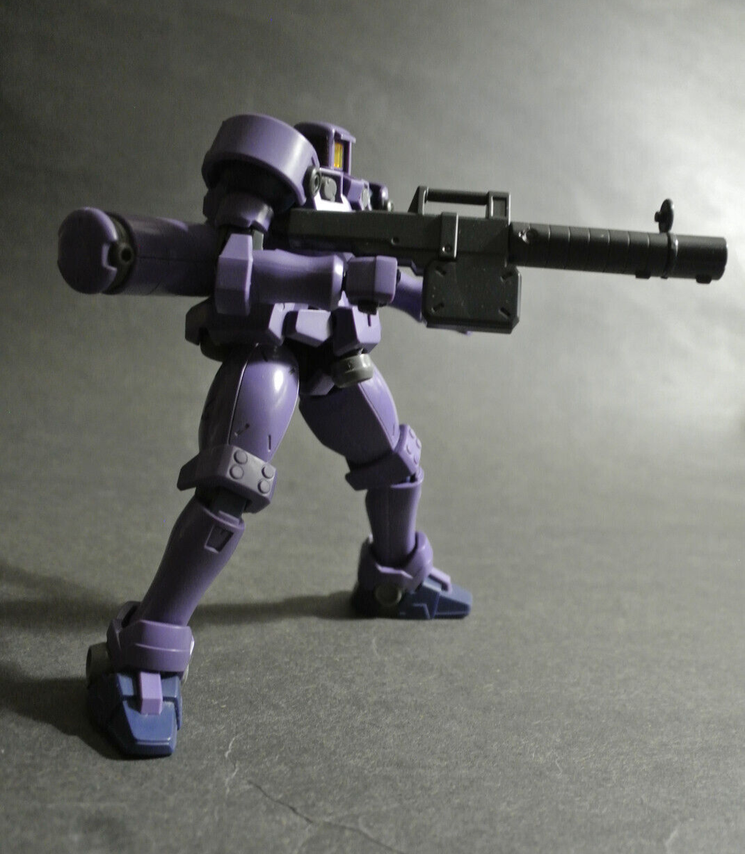 Premium BANDAI HG 1/144 OZ-06MS Leo Space Type Plastic Model