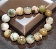 Beautiful green 12mm round natural stone bead stretch bracelet 50 grams