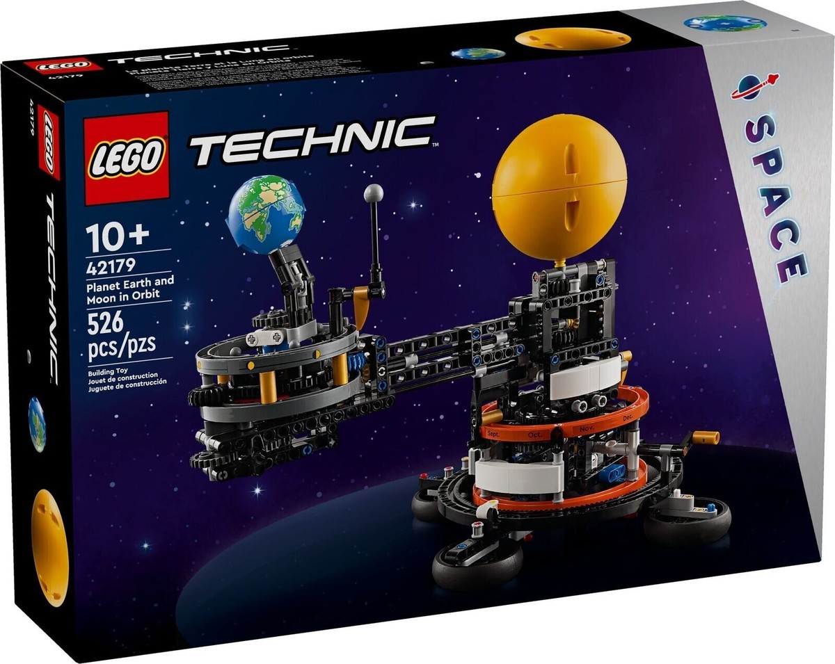 Lego Technic 42179 - Planet Earth and Moon in Orbit NEW - FREE