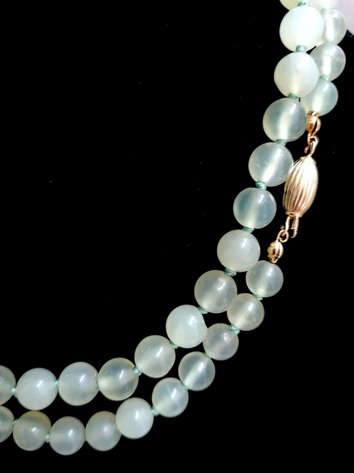 BELLISSIMA COLLANA REGOLARE 2 GIRI AVVENTURINA VERDE, CHIUSURA ARGENTO DORATO. - Immagine 2 di 4