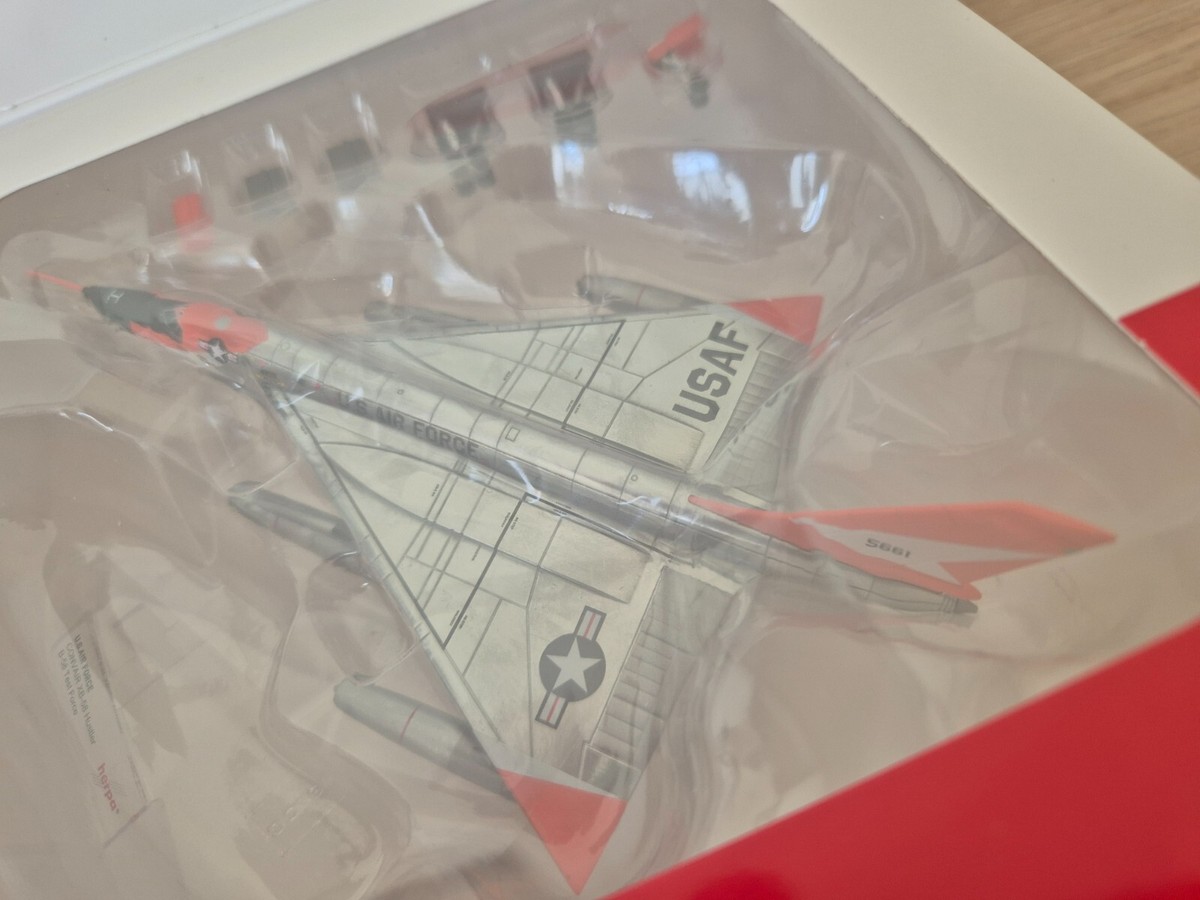 航空機・ヘリコプター HERPA 1/200 Convair XB-58 Hustler 航空機・ヘリコプター HERPA 1/200 Convair XB-58 Hustler 1:200