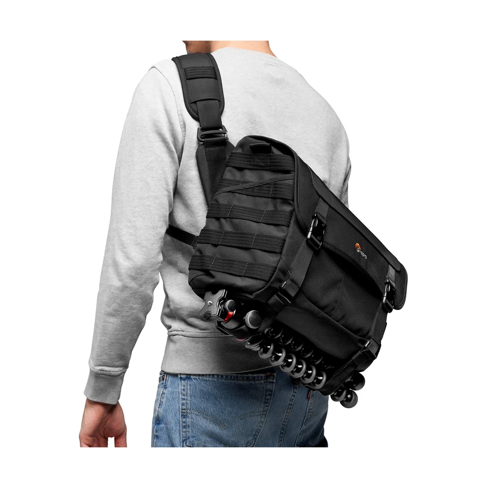 Lowepro ProTactic MG 160 AW II Mirrorless and DSLR Messenger - with QuickShel... - Image 3 of 4