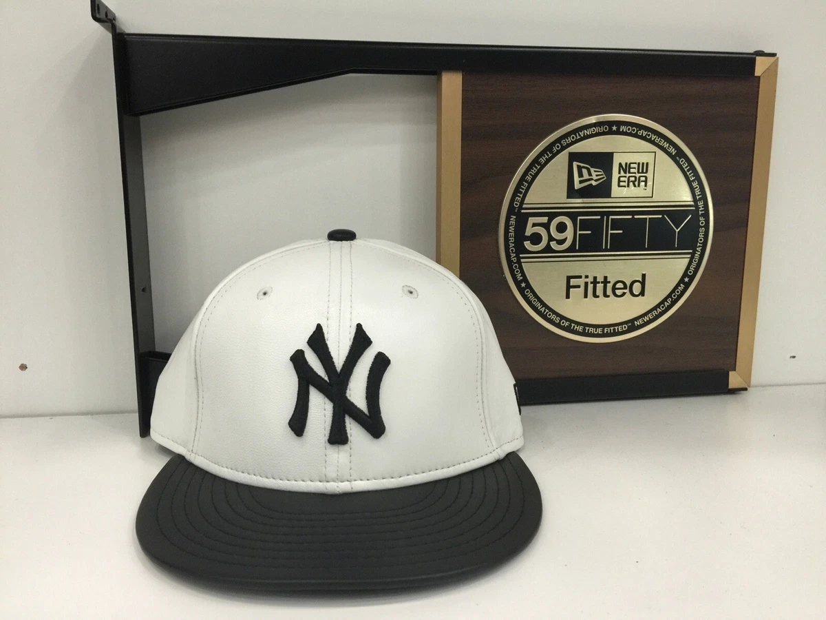 New Era New York Yankee Genuine 100% Leather .Deadstock Fitted Hat Size 75/8